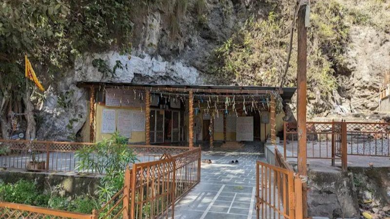 Vashishta Cave - Photo 4