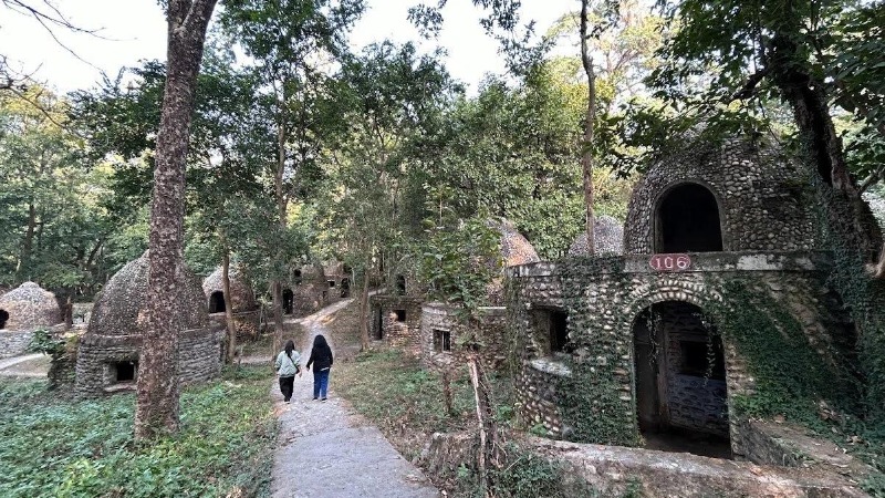 Beatles Ashram - Photo 3